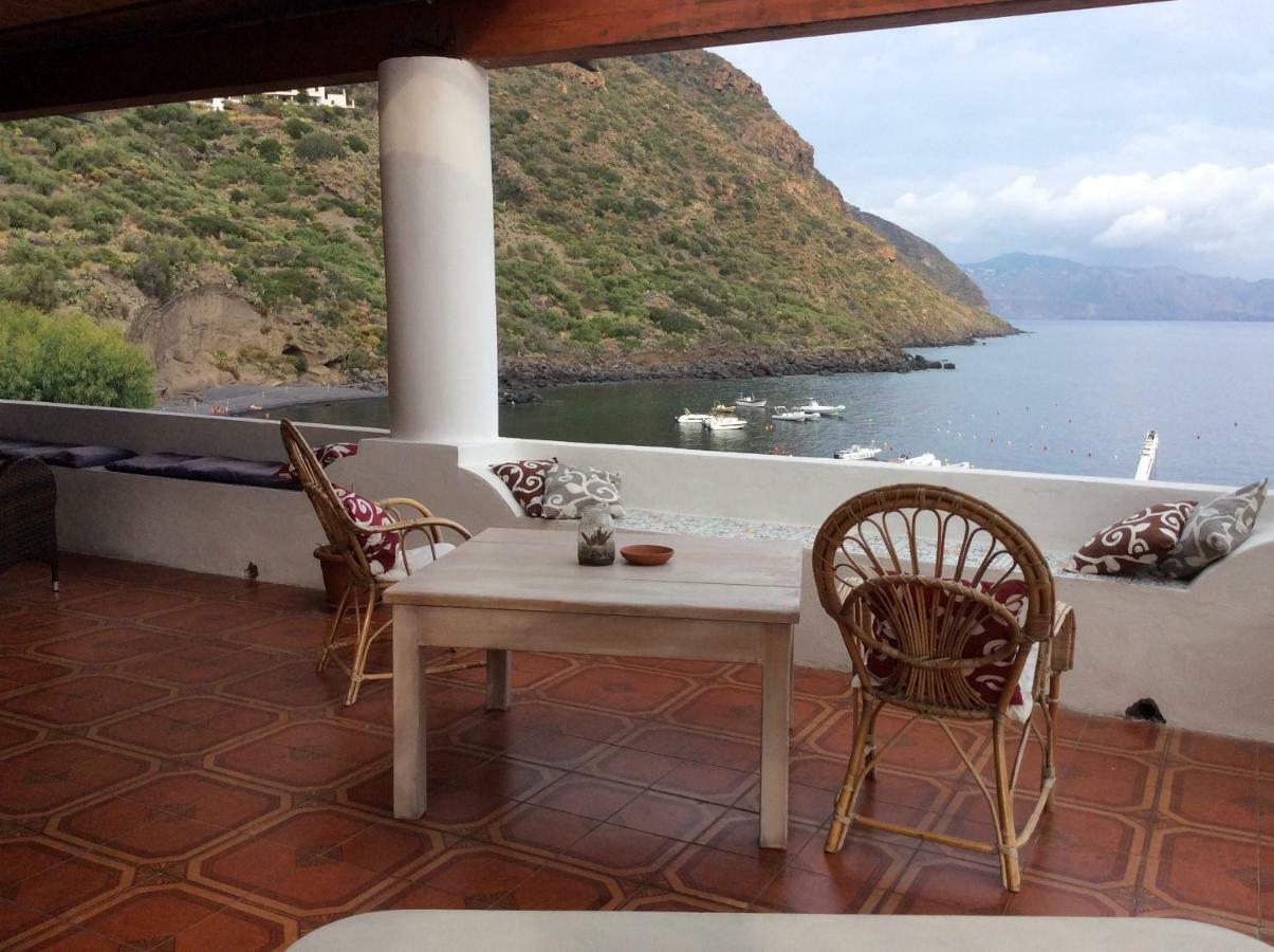 Albergo Seaside Leni Kültér fotó