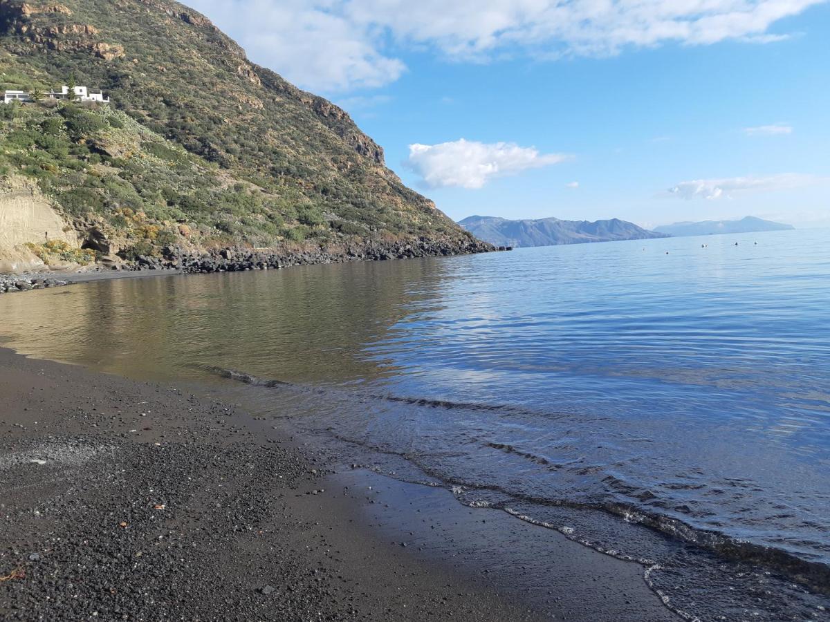 Albergo Seaside Leni Kültér fotó